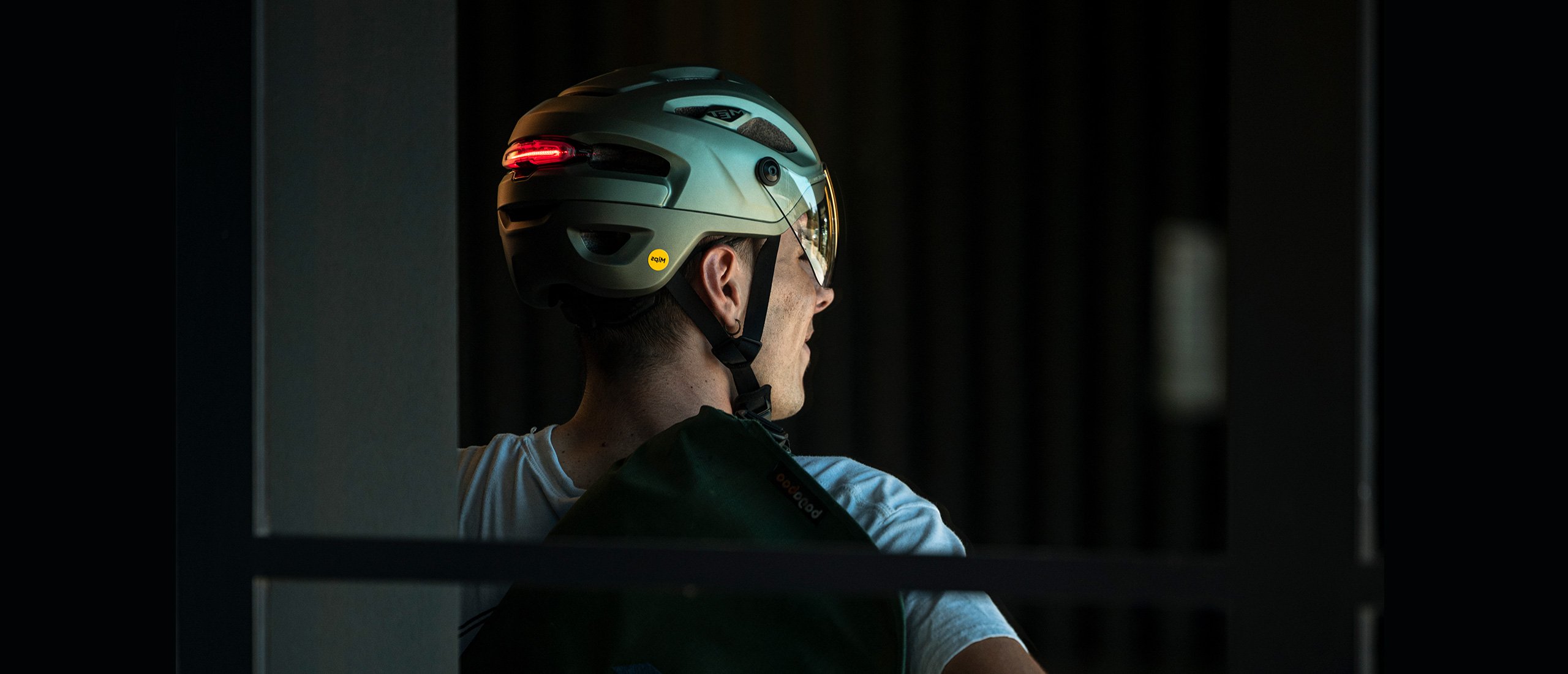 MET Intercity Mips E-Bike Urban Helmet with adjustable shield and magnetic light